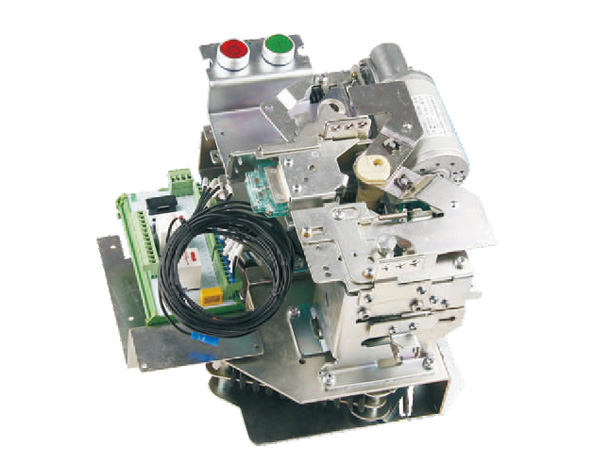 ZDGK-12高壓環(huán)網(wǎng)柜所配C型彈簧操動機(jī)構(gòu)為額定電壓12kV交流金屬封閉式開關(guān)的配置設(shè)備，該系統(tǒng)機(jī)構(gòu)采用平面渦卷彈簧蓄能控制負(fù)荷開關(guān)的動作，接地操作采用了壓縮…